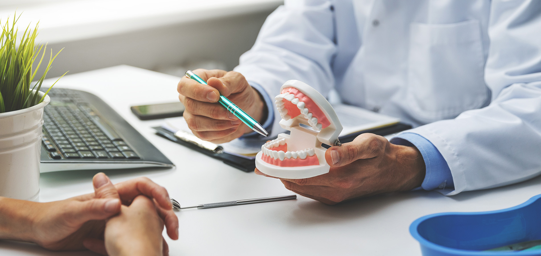  html    head  title 500 Internal Server Error  title   head    body    center  h1 500 Internal Server Error  h1   center    hr  center nginx 1.29.3  center     body     html 